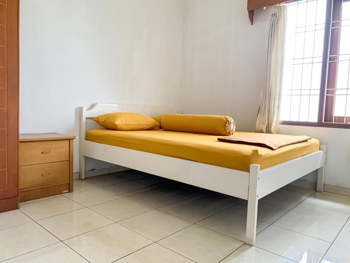 Beranda Istirahat Villa 4Br At Galaxy Resort Puncak Cikundul Kültér fotó
